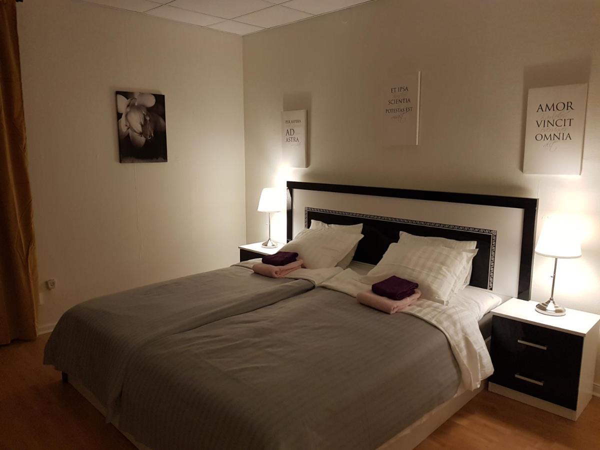 Hotell Skinnargarden Malung Buitenkant foto